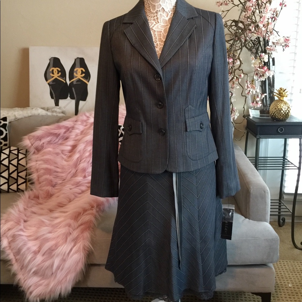Atelier Power suit blazer and skirt