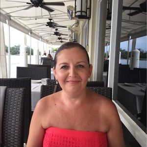 Meet your Posher, Nina