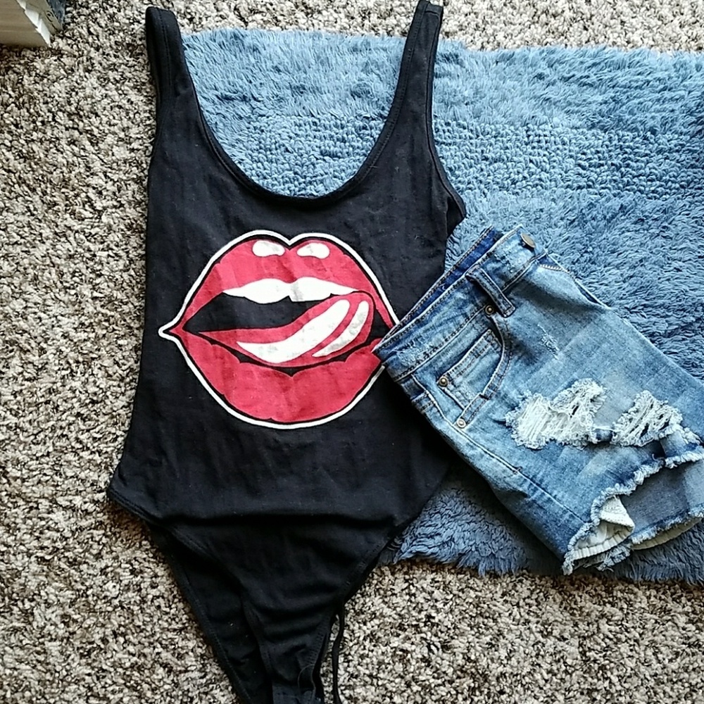 kiss bodysuit