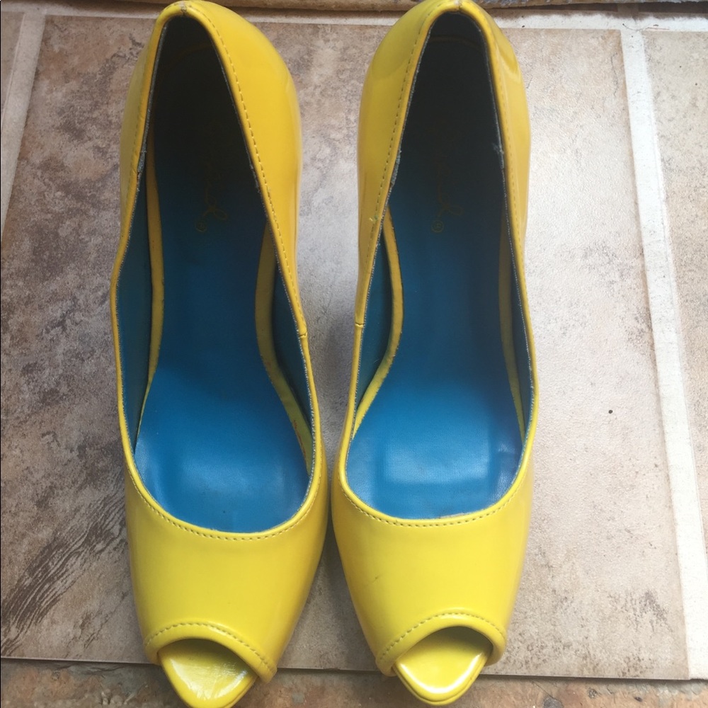 Neon Yellow Stilettos