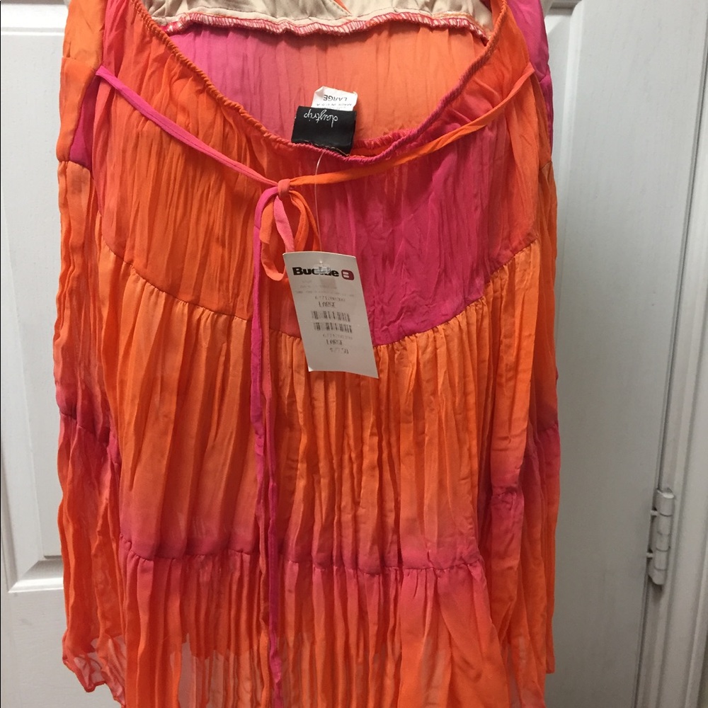 Halter Top - Picture 2 of 2