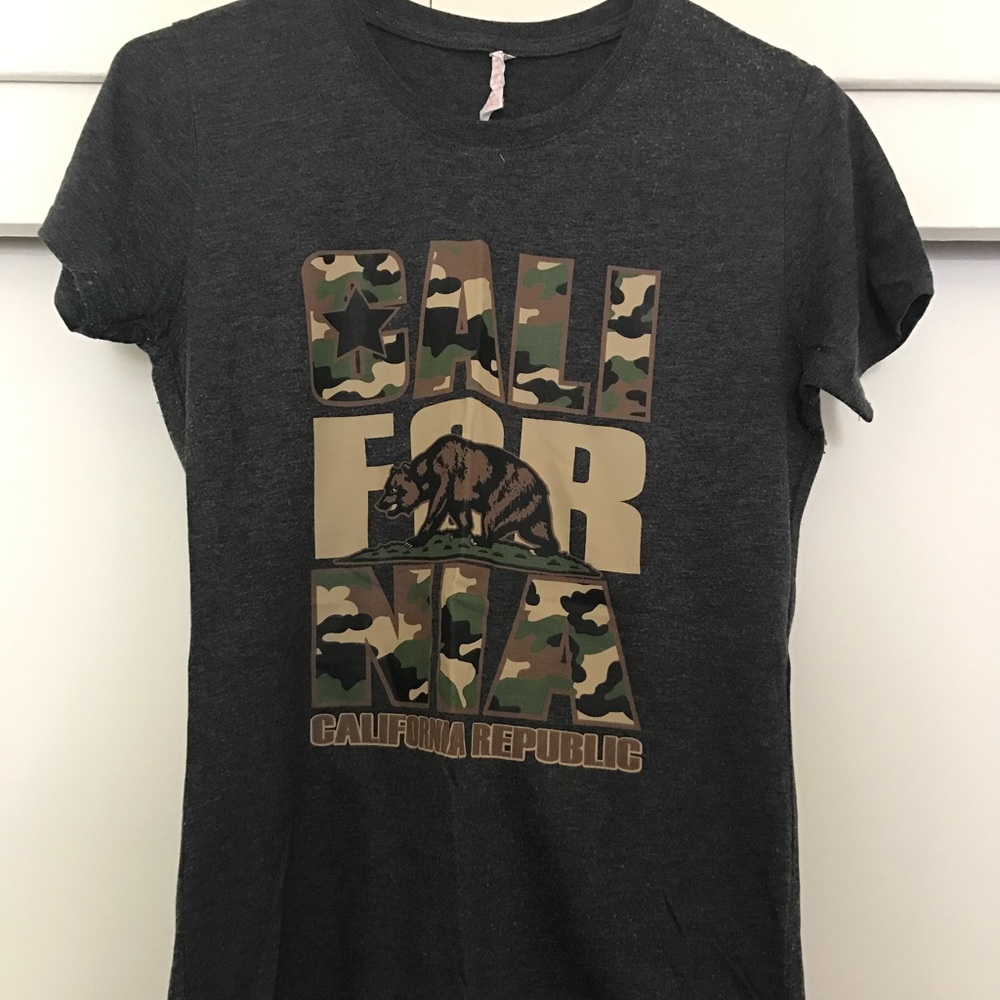 Dark gray t-shirt