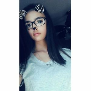 Meet your Posher, Breana