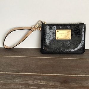 Michael Kors Wristlet