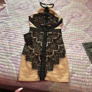 Bebe trim charm dress