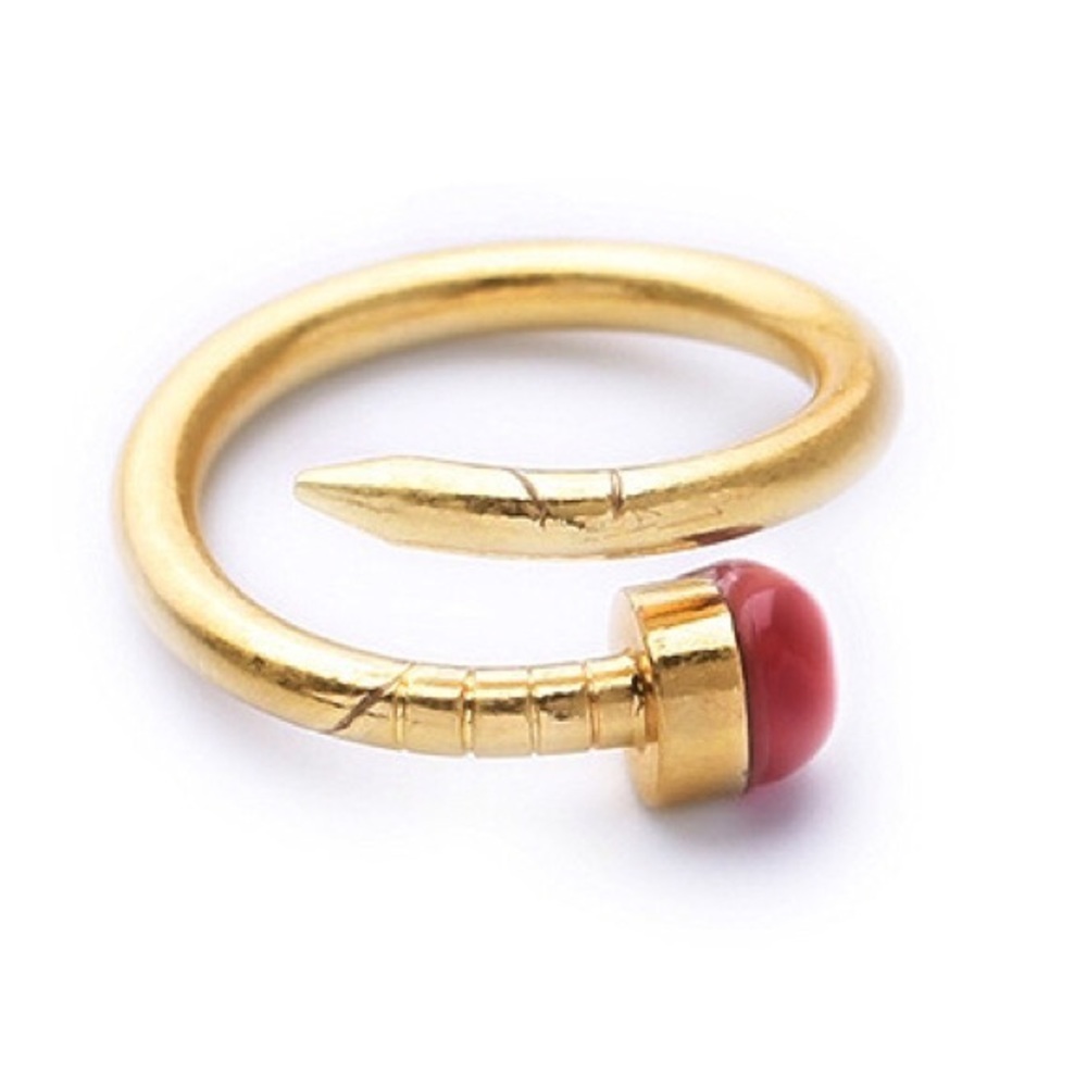 CLOSET CLOSING - Red Stone Ring