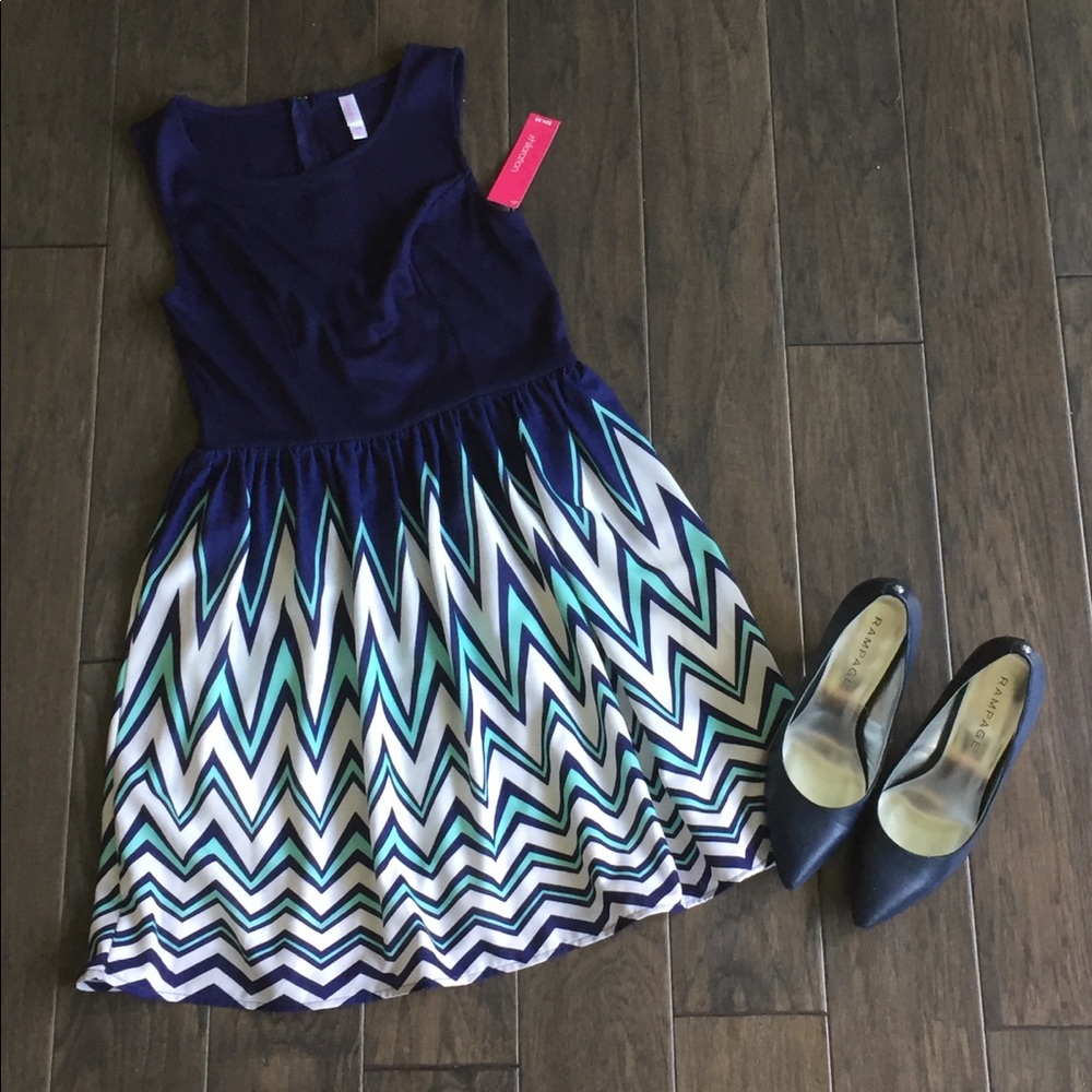 Gorgeous navy, teal, and white chevron dress