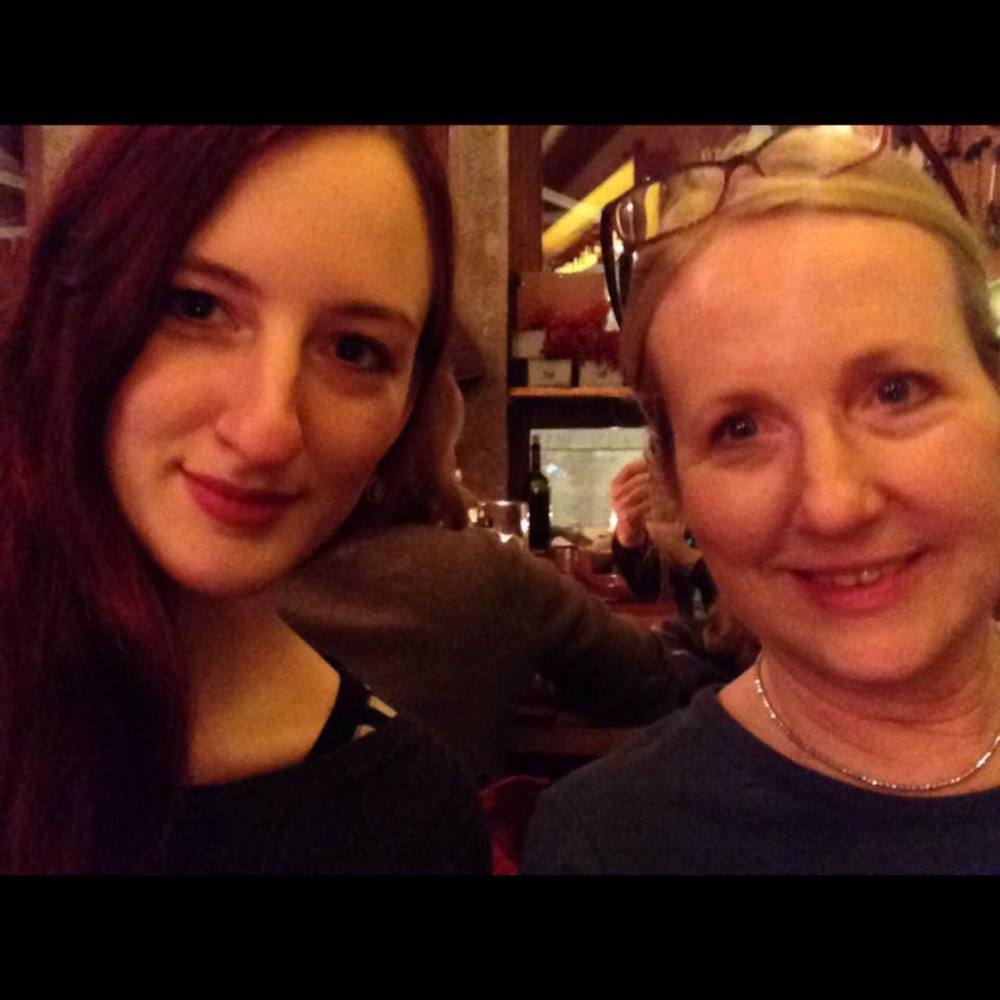 Meet your Posher, Elizabeth