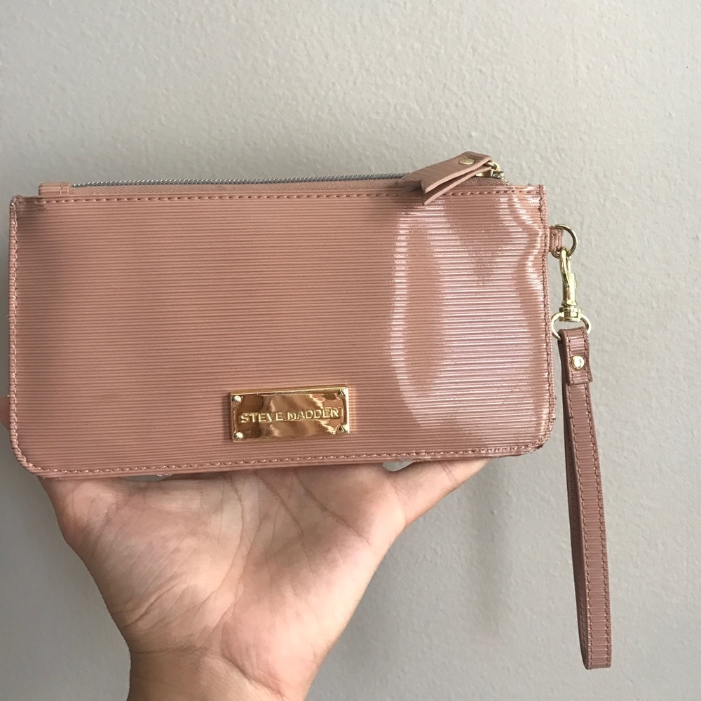 Steve Madden wallet
