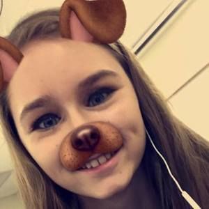 Meet your Posher, Annie