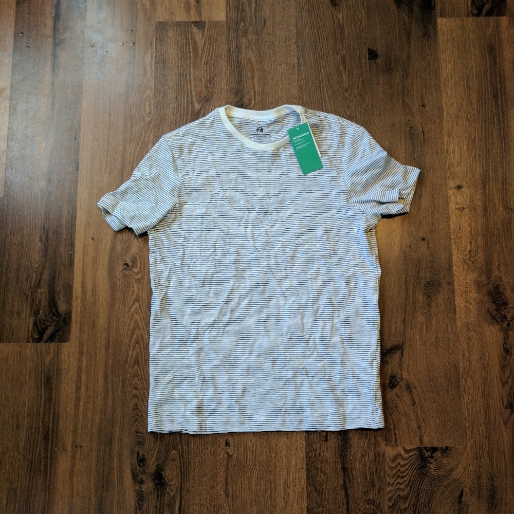 Men's striped t-shirt