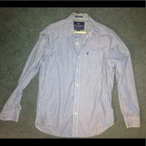 Men's casual button down shirt