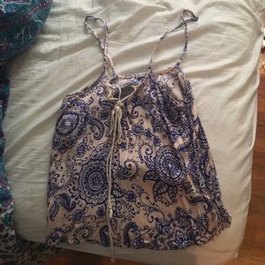 blue and pink tank top