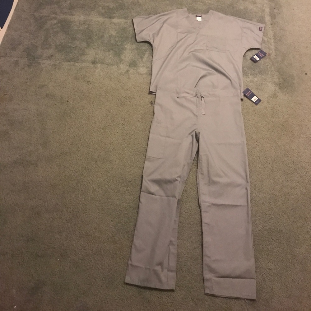 Grey Scrubs Large Top and Medium Bottoms