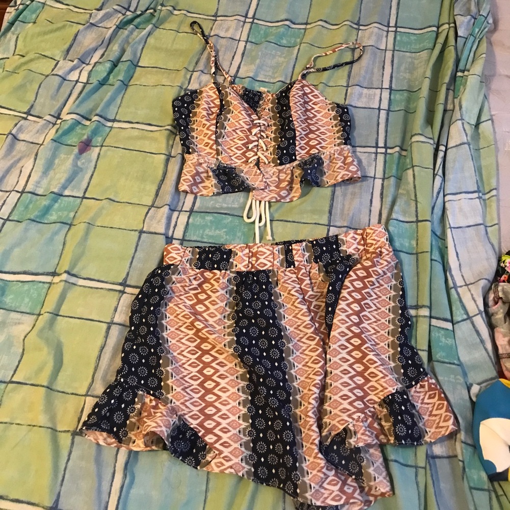 2 piece set