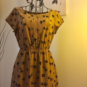 Old Navy Bird Print Dress