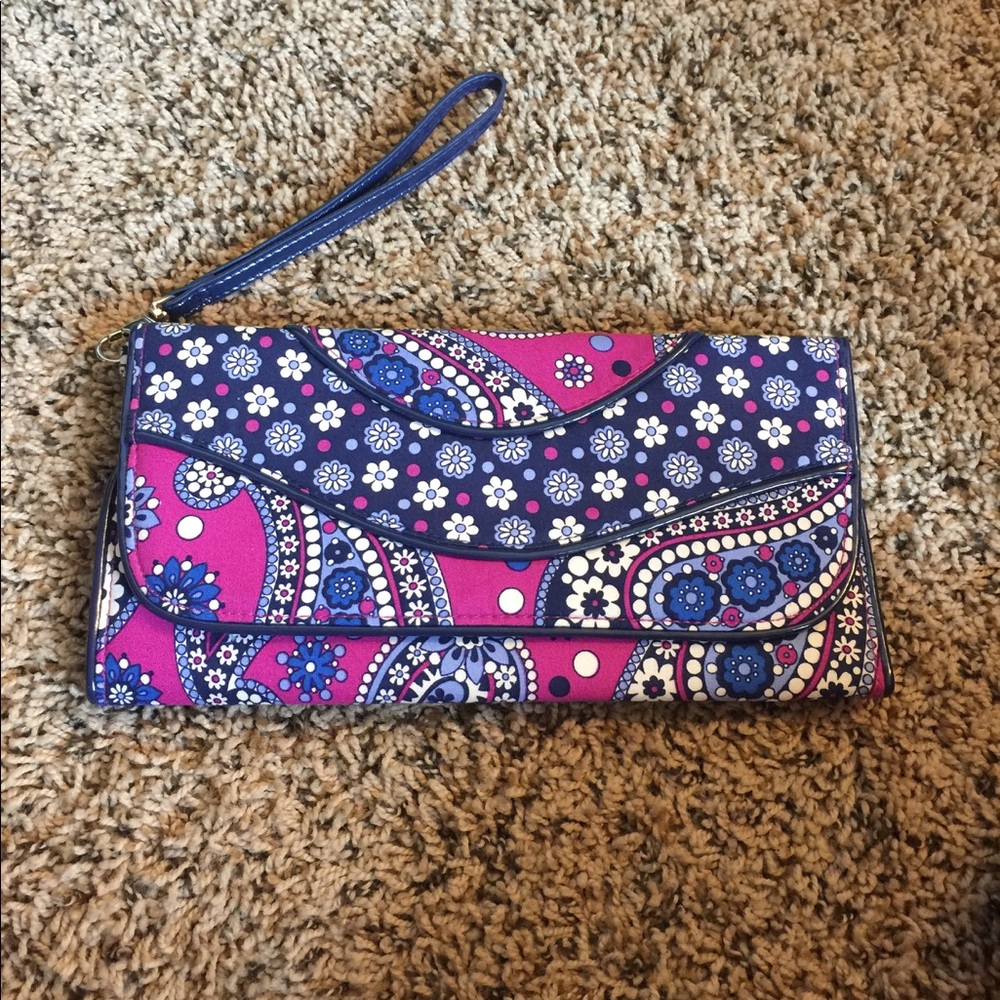 Vera Bradley Clutch