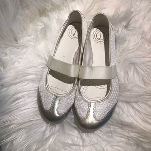 NIKE yoga / light training shoes