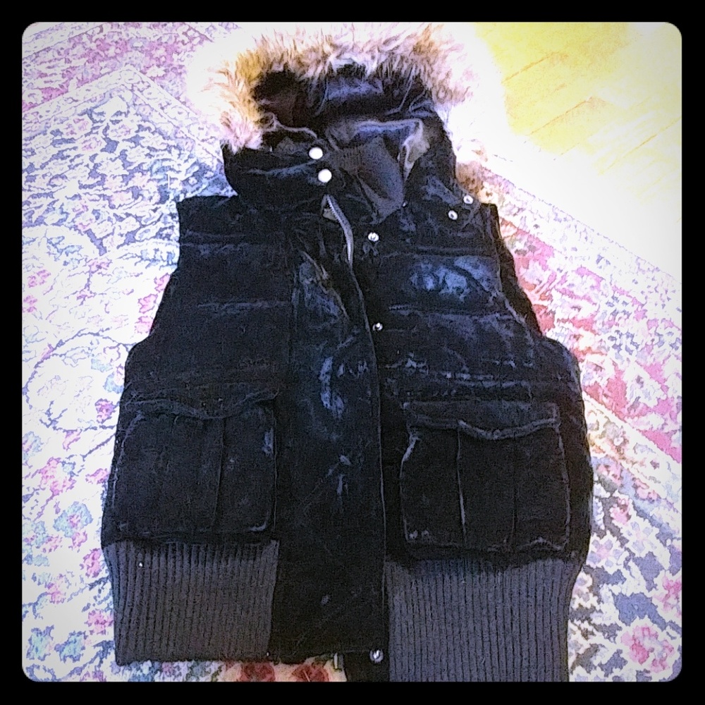 Velvet hooded puffy vest