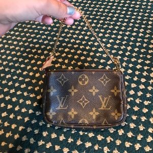 Louis Vuitton classic mini purse