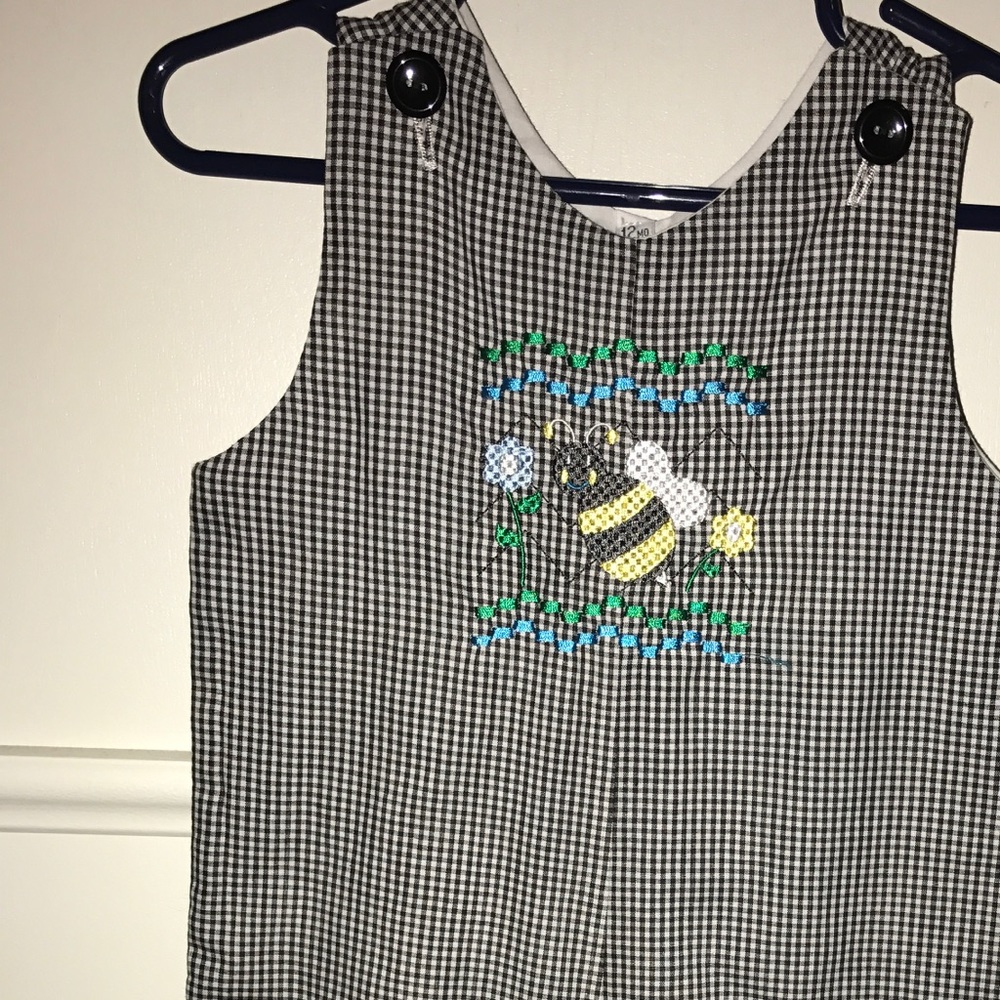 Black and white boys longall