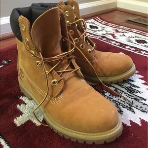 "Timberland" Classic Boots barely worn