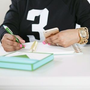 Meet your Posher, Melissa