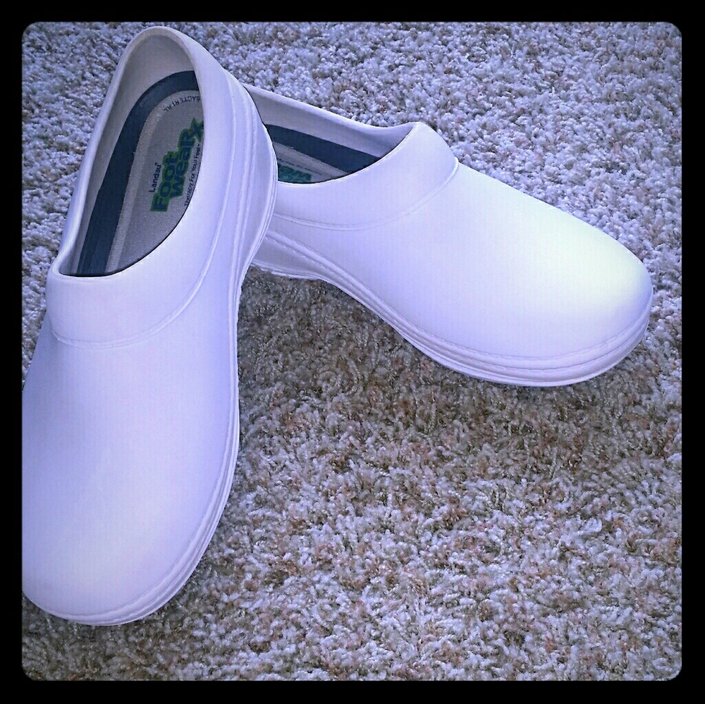 Slip on nursing shoes