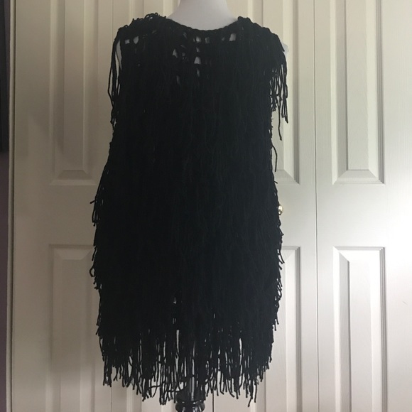 Black Fringe Vest, size medium NWOT - Picture 2 of 4