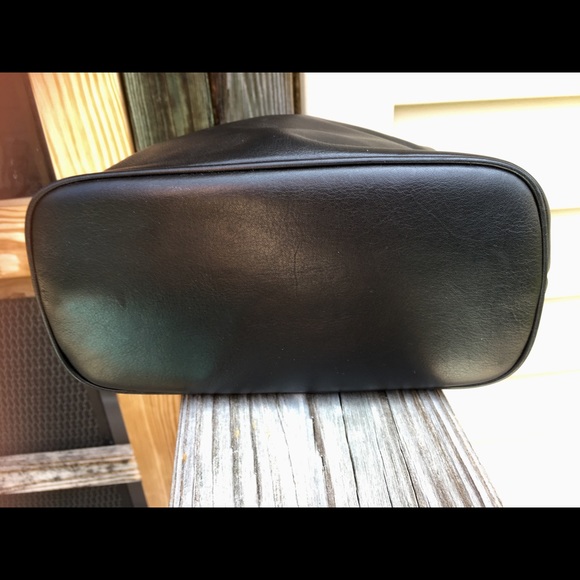 DKNY Black Leather Small/Med Tote Bag with Handles - Picture 5 of 8