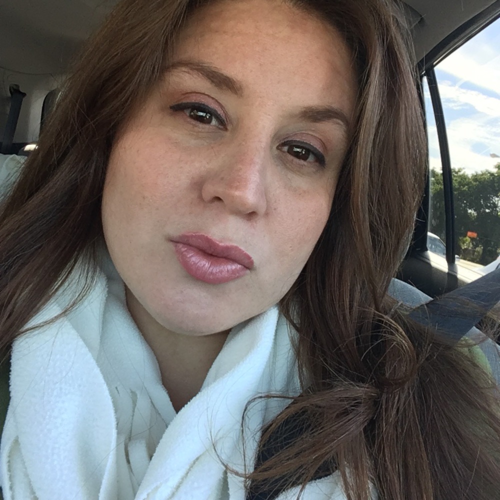 Meet your Posher, Karla