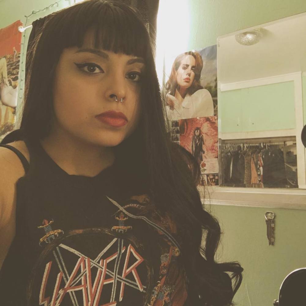 Meet your Posher, Alejandra