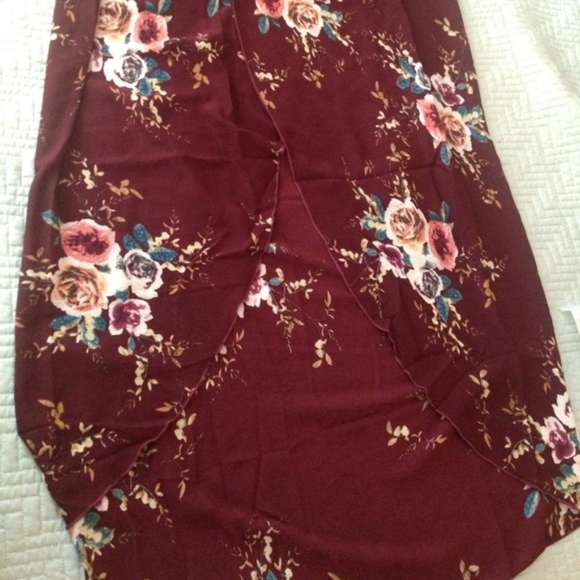 UP TO XXL!  Sexy Burgandy Off shoulder Floral Maxi - Picture 5 of 6