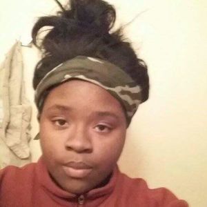 Meet your Posher, Ajia