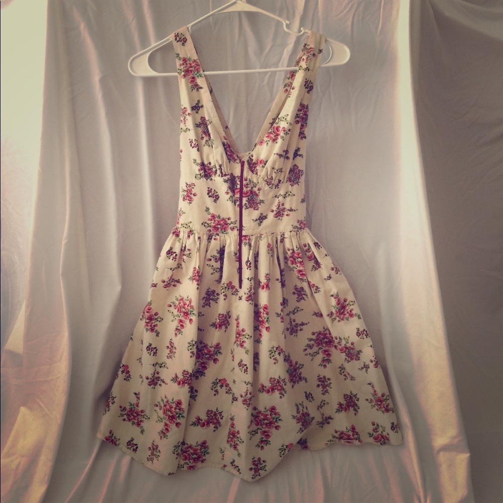 Floral print dress