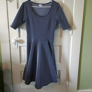 EUC lularoe medium Nicole dress