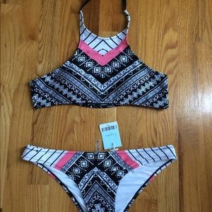 Cupshe halter top bathing suit