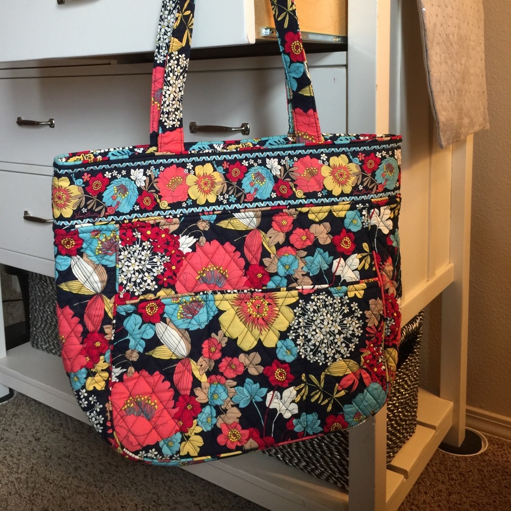 Vera Bradley Tote