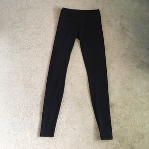 Lululemon black wonder under leggings
