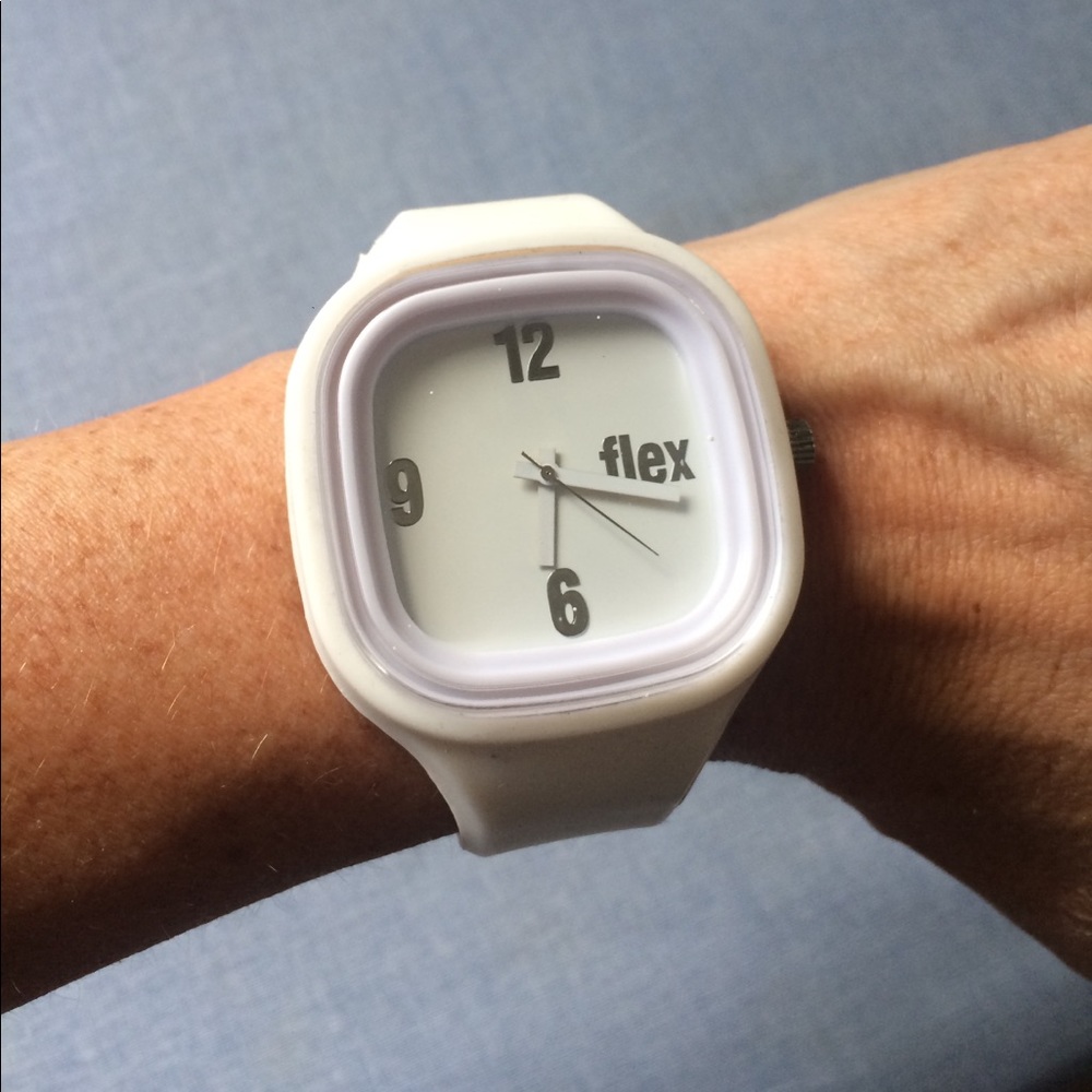 White flex watch