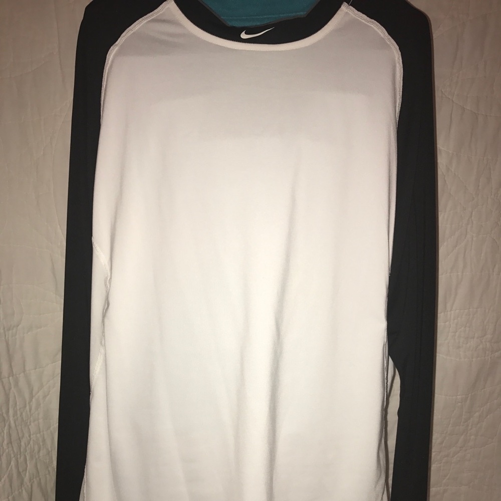 Nike baseball t