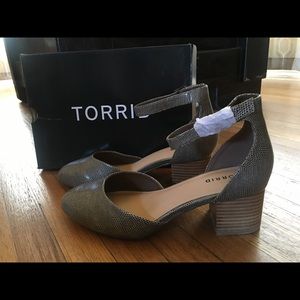 Torrid size 11 snake print block heels