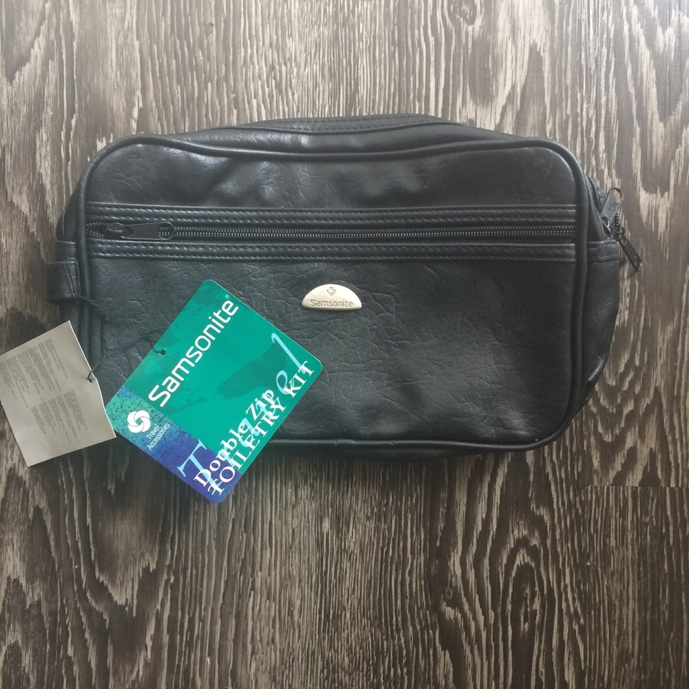 Vintage leather Samsonite double zip toiletry kit