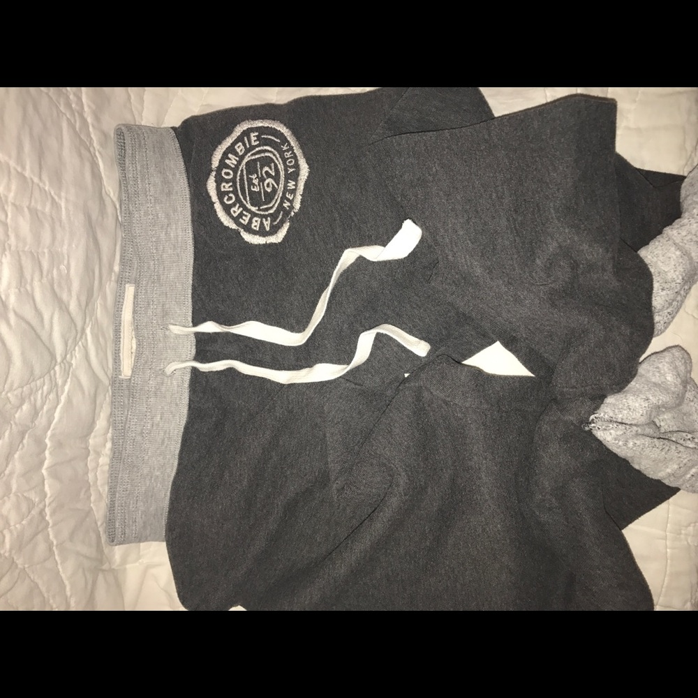 Abercrombie cropped sweatpants