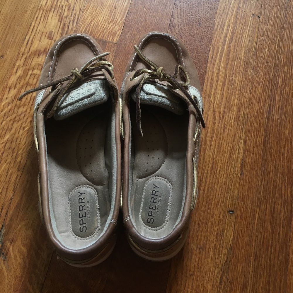 Gold sperrys