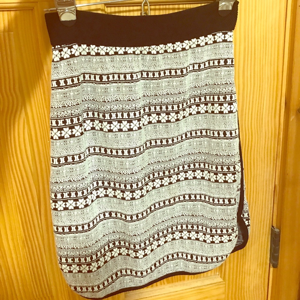 Black and White Aztec Skirt