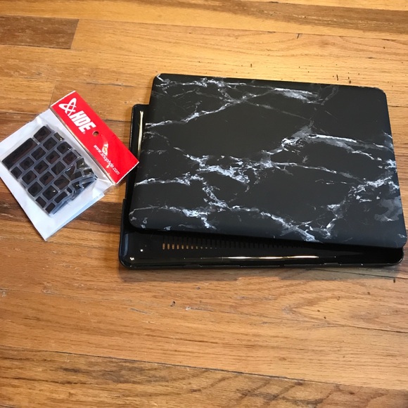 Laptop cover with keyboard cover - Picture 1 of 2