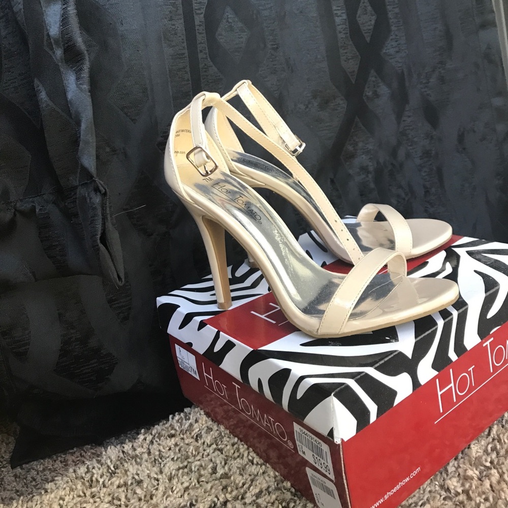 Simple Nude Heels