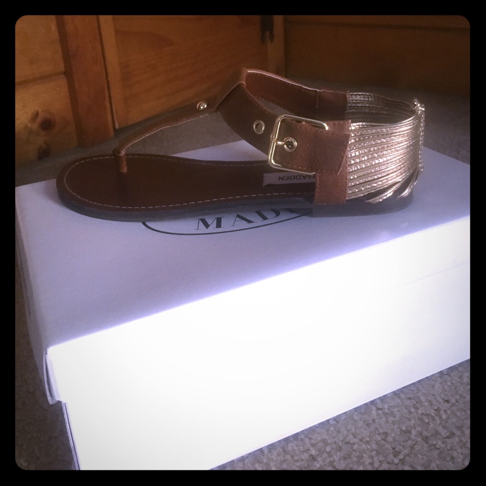 Steve Madden Thong Sandals