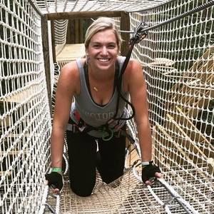 Meet your Posher, Jennifer